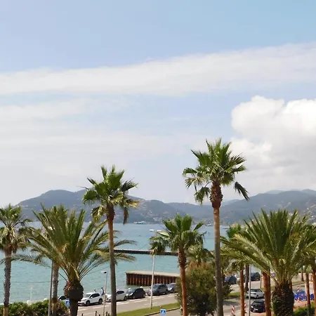 Apartment Spacious 2-bedroom In Egee With Parking And Air Conditi Cannes